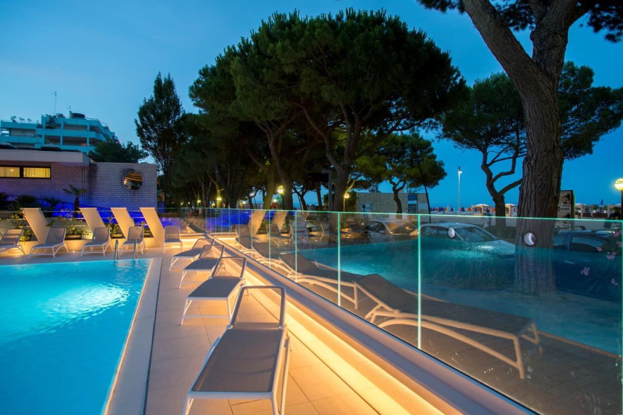 Grand Hotel Playa Lignano Sabbiadoro Zewnętrze zdjęcie